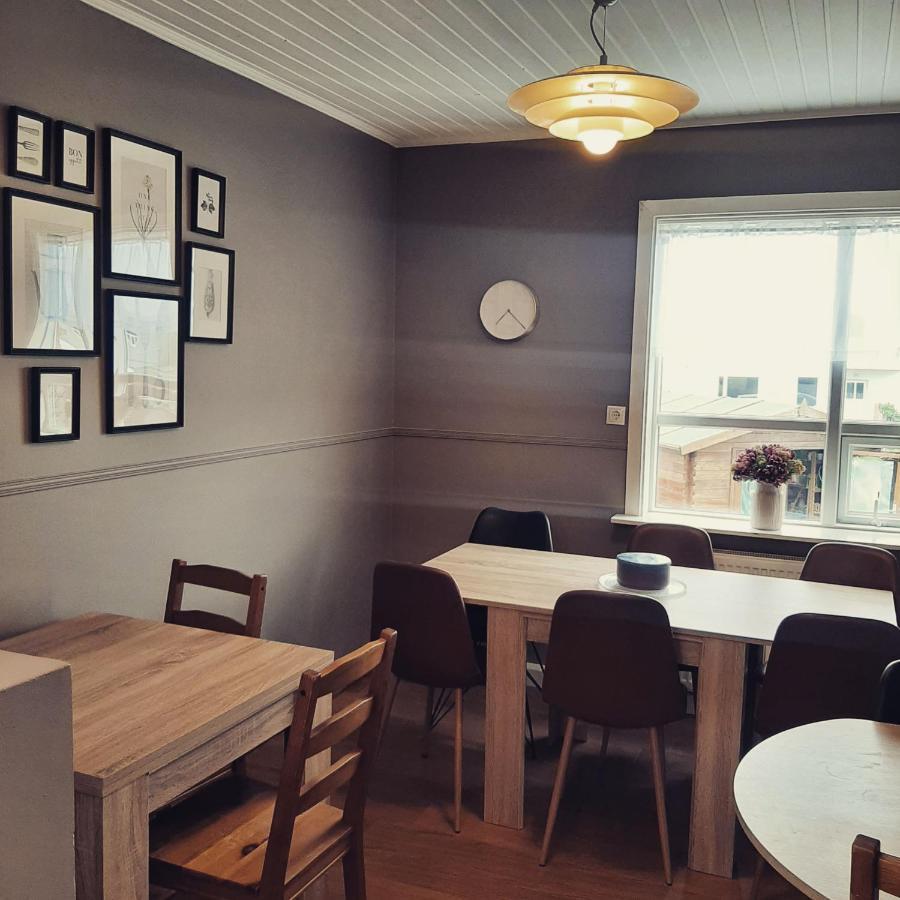 Self Check In & Out Guest house Grindavik